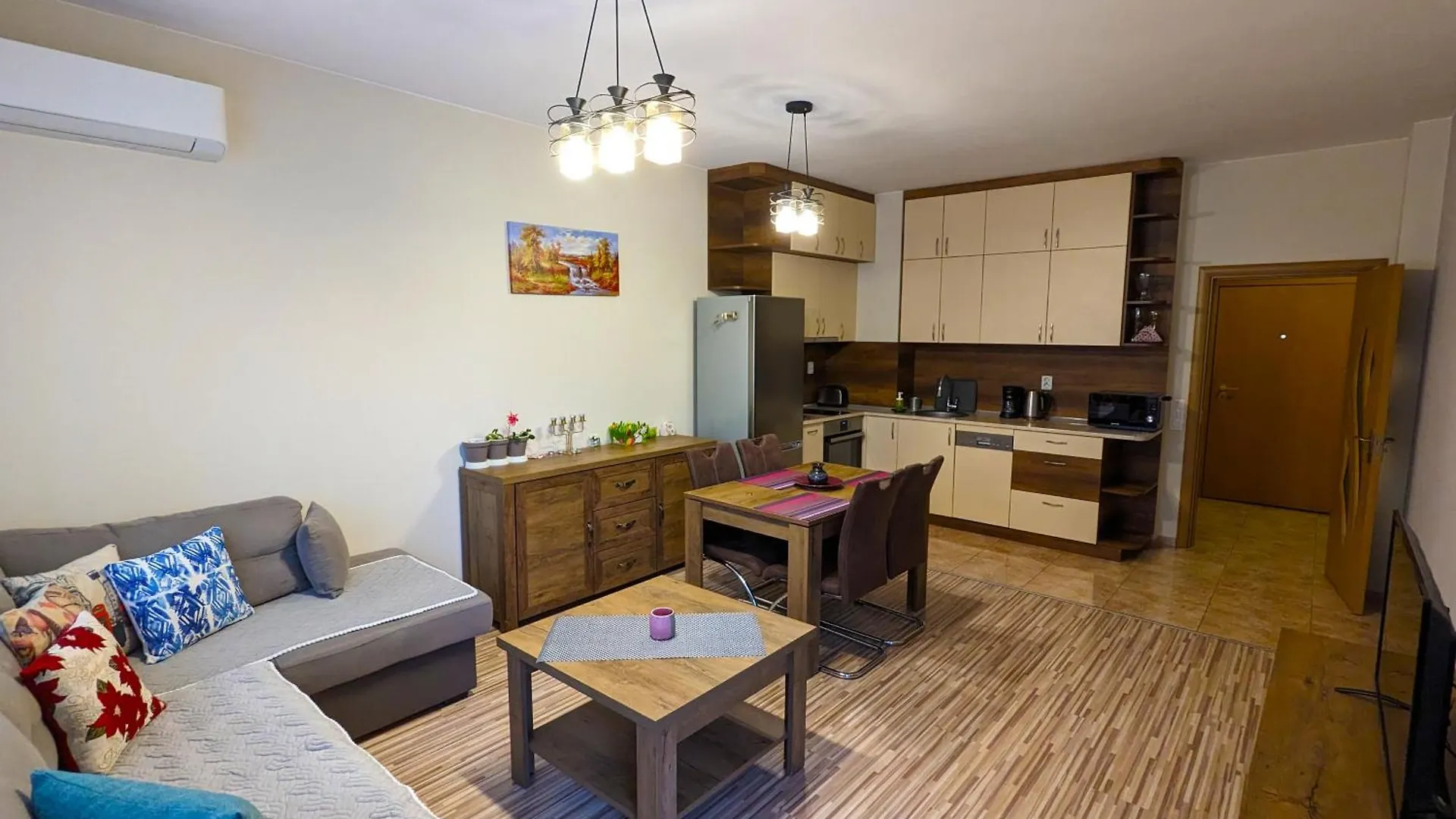 Business And Leisure Apartments In Mladost 2 With Free Garage Sofia