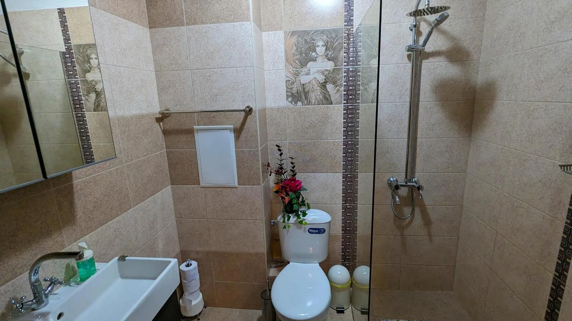Business And Leisure Apartments In Mladost 2 With Free Garage Sofia